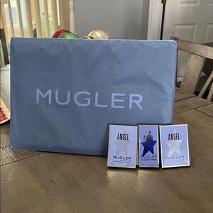 MUGLER Laptop Pouch With Parfums-NWT